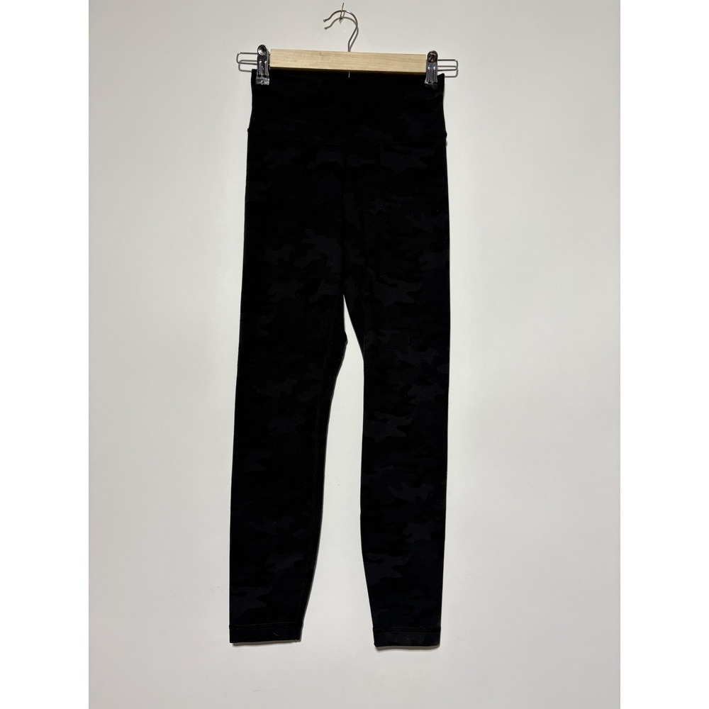 Lululemon Women Gray Black Camo 7/8 Leggings No Size Dot